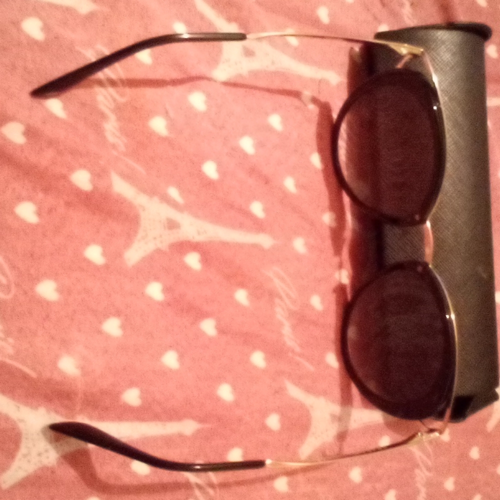 Sunglasses - Picture 2 of 3
